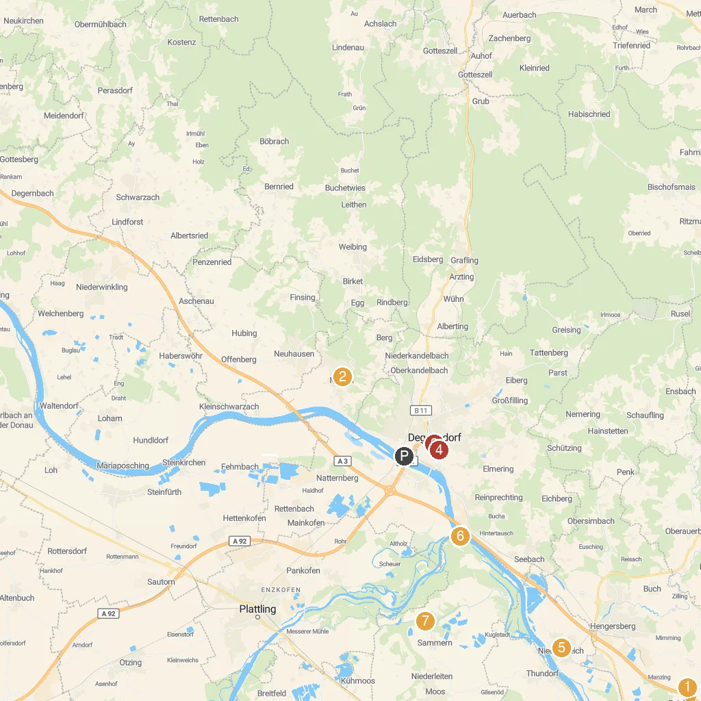Deggendorf, Bavaria, Germany map with numbered points of interest