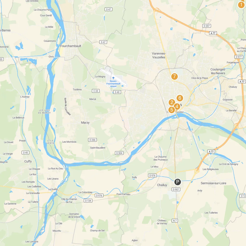 Nevers, Burgundy, France map with numbered points of interest