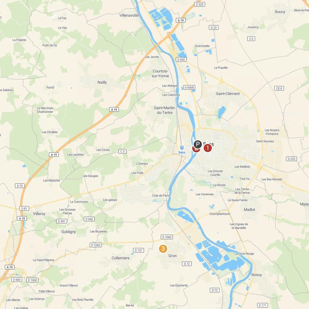 Sens, Burgundy, France map with numbered points of interest
